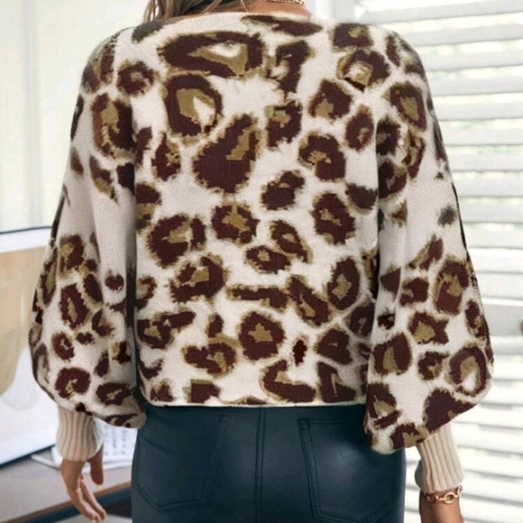 LeopardPrintSoft And Cozy Loose Knit Sweater,Casual Long Sleeve For Women,Winter - Picture 2 of 5